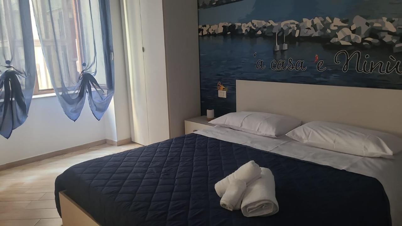 'A Casa 'E Ninu Casa Vacanze เนเปิลส์ ภายนอก รูปภาพ