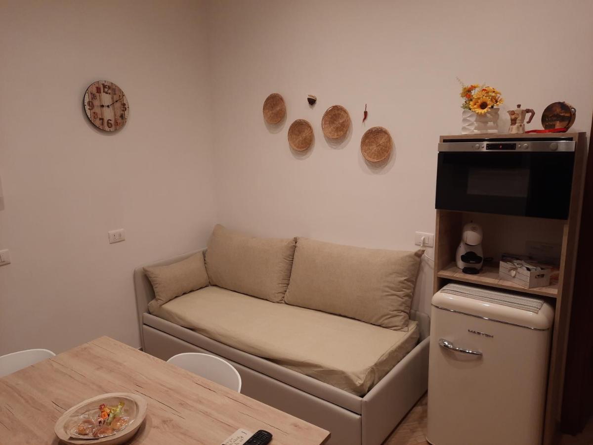 'A Casa 'E Ninu Casa Vacanze เนเปิลส์ ภายนอก รูปภาพ