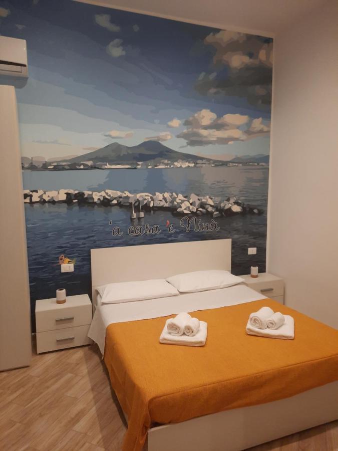'A Casa 'E Ninu Casa Vacanze เนเปิลส์ ภายนอก รูปภาพ