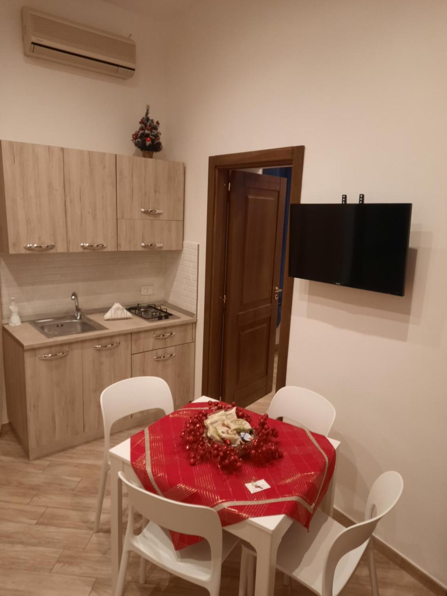 'A Casa 'E Ninu Casa Vacanze เนเปิลส์ ภายนอก รูปภาพ